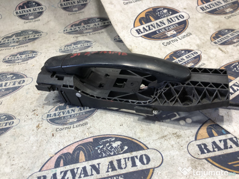 Maner exterior stanga spate Skoda RAPID