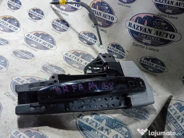 Maner exterior dreapta fata Audi A4 B8 2012