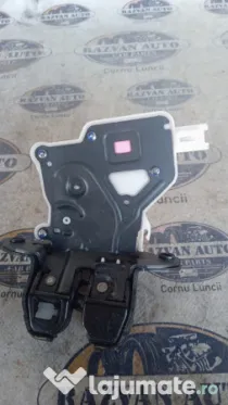 Broasca hayon Nissan Pulsar 2015