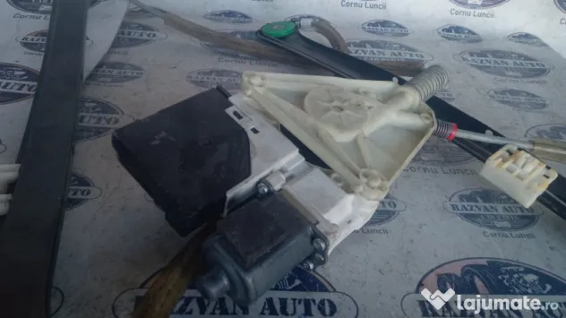 Macara geam stanga spate Audi A3 2008