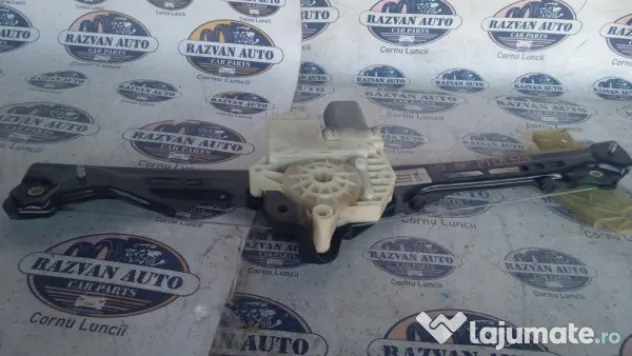 Macara geam stanga spate Citroen Picasso 2014
