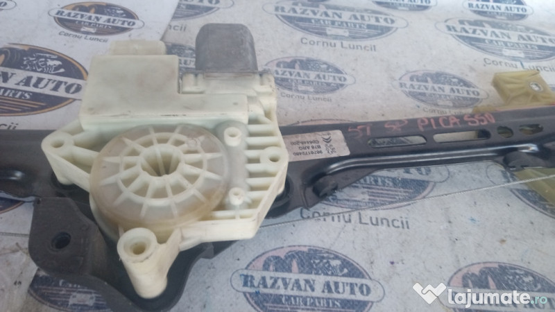 Macara geam stanga spate Citroen Picasso 2014