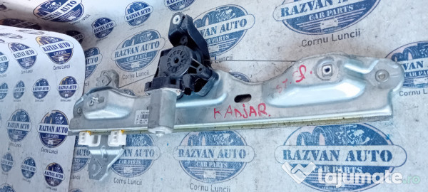 Macara geam stanga spate Renault Kadjar 2015