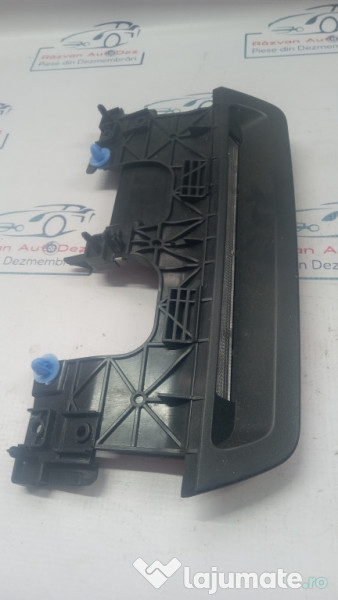 Stop central hayon Dacia Duster 2018