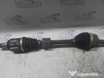 Planetara stanga fata Renault Megane 2012