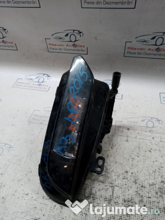 Proiectoare dreapta Audi A3 2015