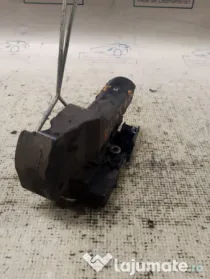 Broasca dreapta spate Dacia Duster 2013