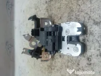 Broasca hayon Volkswagen Jetta 2012