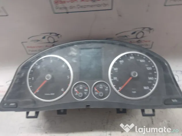 Ceasuri Bord UK Volkswagen Tiguan 2008