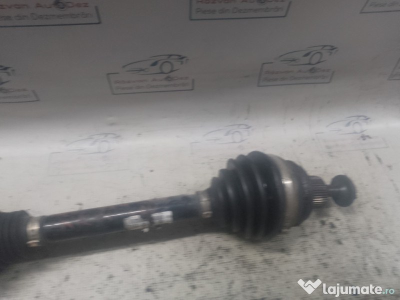 Planetara dreapta fata Audi A6 3.0 2012