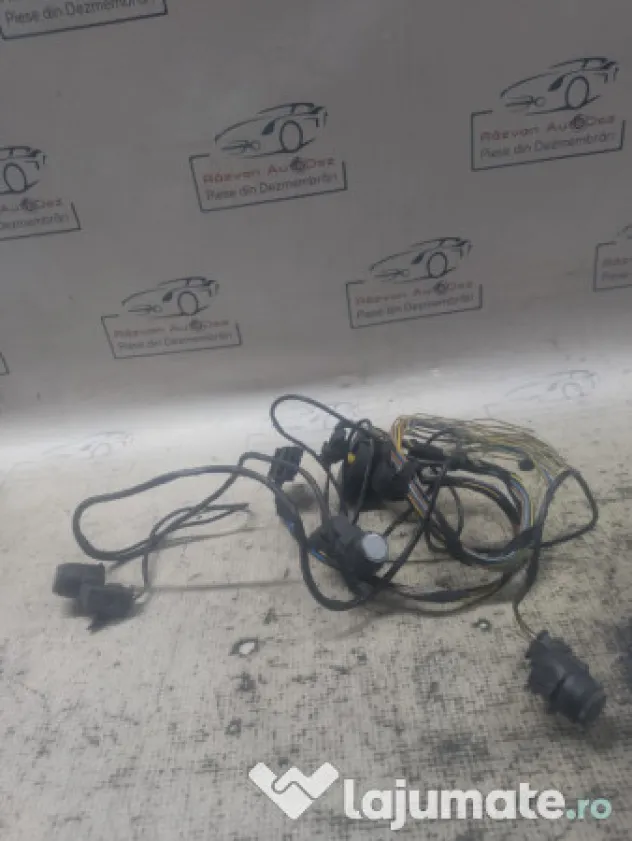 Senzori parcare spate plus instalație BMW 318 2009
