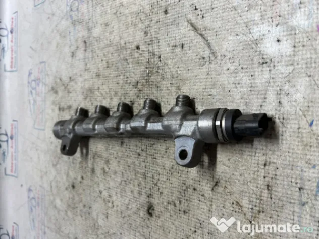 Rampa injectie Hyundai I40 1.7 Motorina 2015
