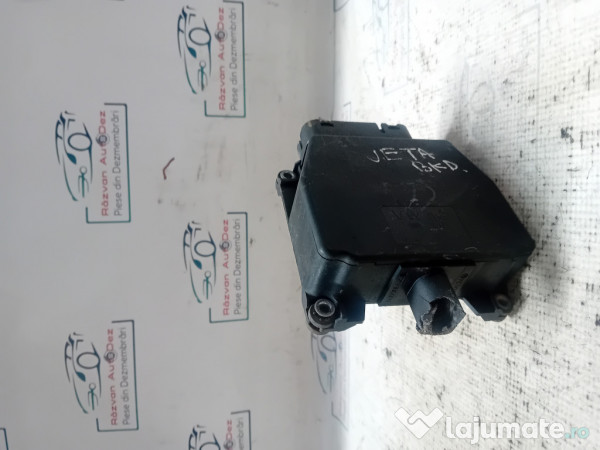 Modul bloc vacuum Volkswagen Jetta Benzina 2013