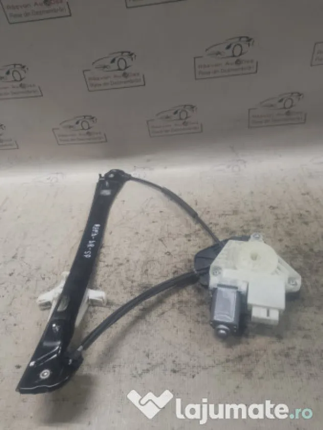 Macara geam dreapta spate Skoda RAPID 2013