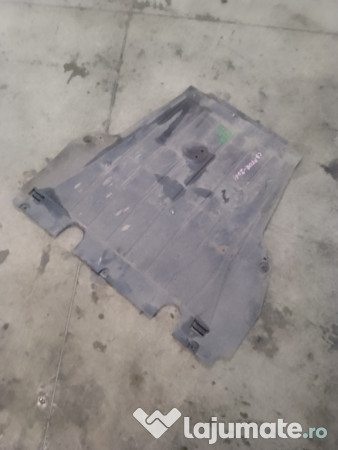 Scut motor plastic Renault Captur 0.9 Benzina 2016