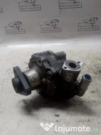 Pompa servodirectie Volkswagen Touareg 3.0 2012
