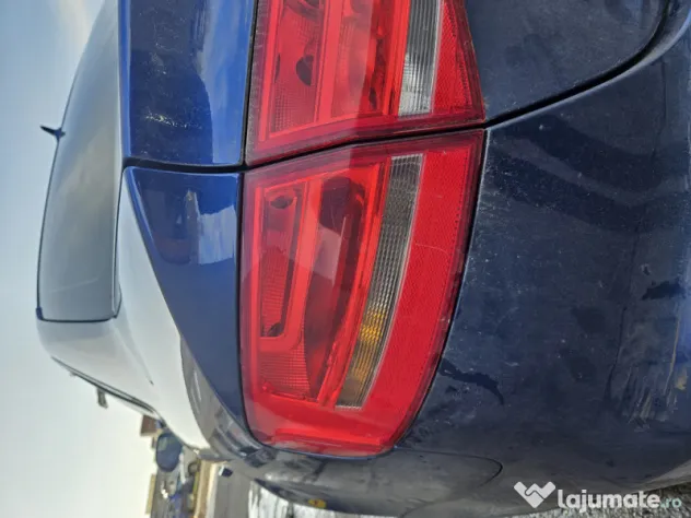 Stop stanga aripa Audi A4 B8 Berlina 2014