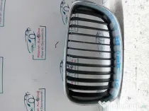 Grila centrala stanga BMW Seria 1 E82 2011
