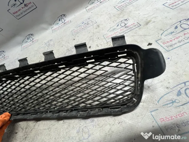 Grila bara fata Volkswagen Touareg 2005