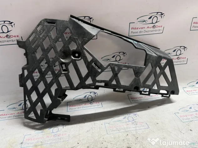 Suport dreapta bara fata Volkswagen Passat B8 2015