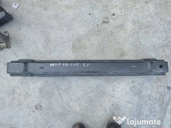 Intaritura bara spate Volkswagen Passat B8 Break 2015