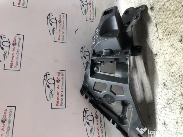 Suport stanga bara spate Renault Clio 4 2016