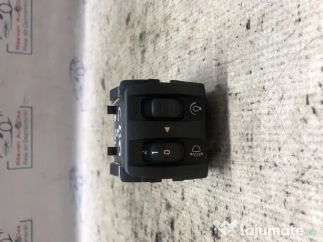 Bloc lumini Renault Clio 4 2016