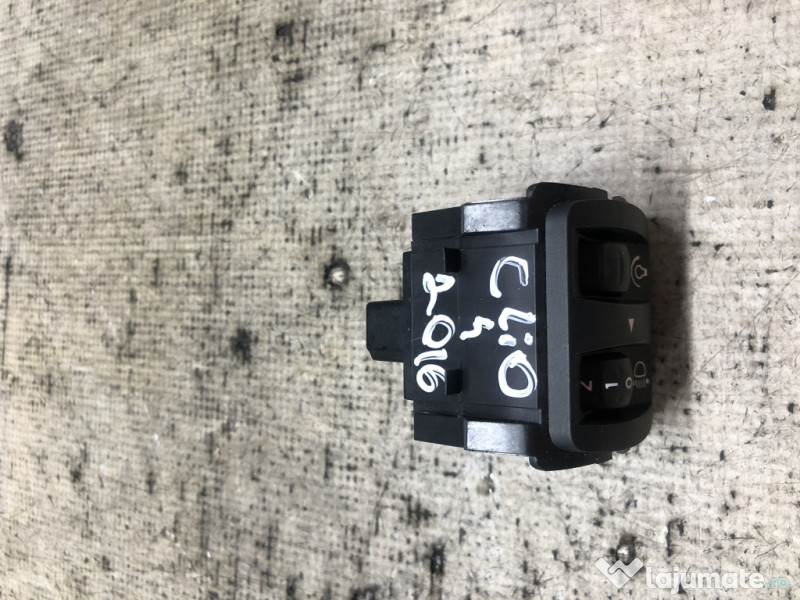 Bloc lumini Renault Clio 4 2016
