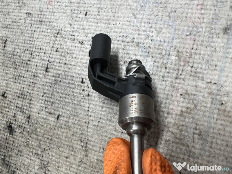 Injector Skoda Octavia 2 1.6 2012