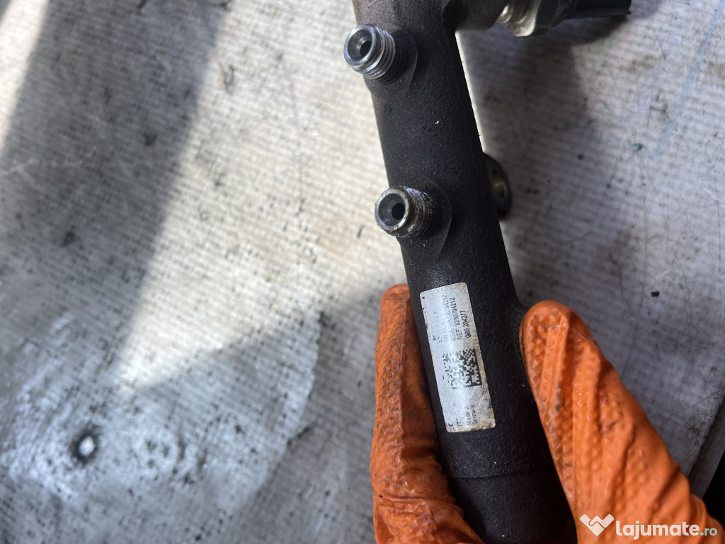Rampa injectoare Dacia Duster 1.5 Motorina 2013