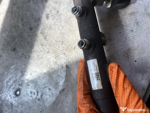 Rampa injectoare Dacia Duster 1.5 Motorina 2013