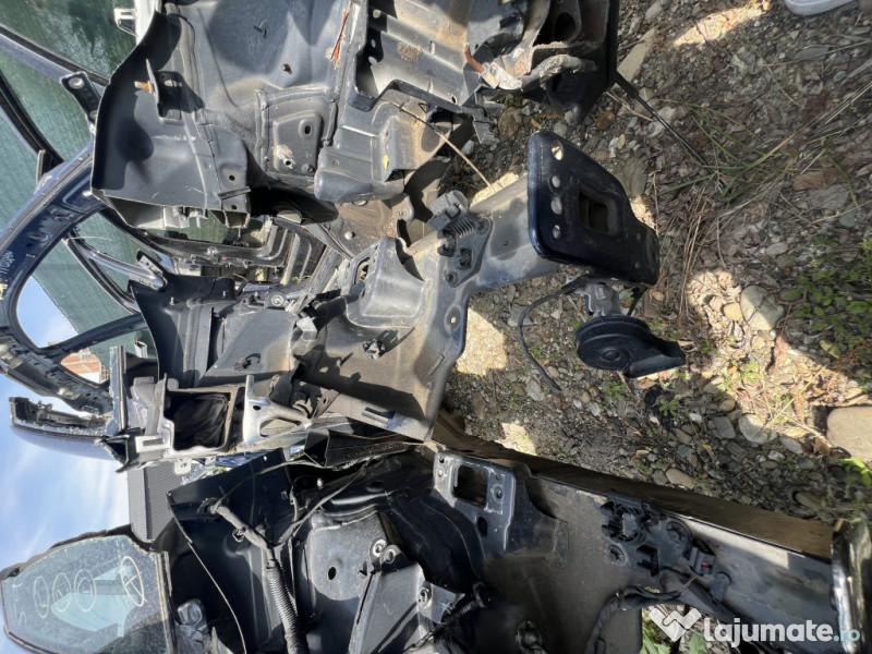 Lonjeron dreapta Volkswagen Tiguan 2014