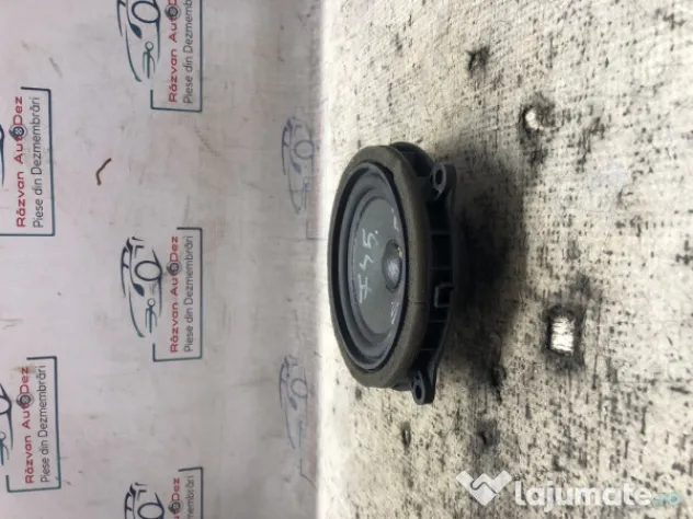 Boxa stanga fata BMW Seria 2 F45 2015