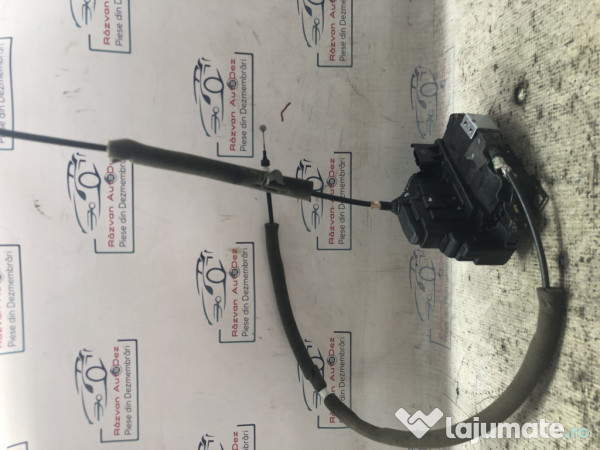 Broasca dreapta spate Nissan Qashqai 2016