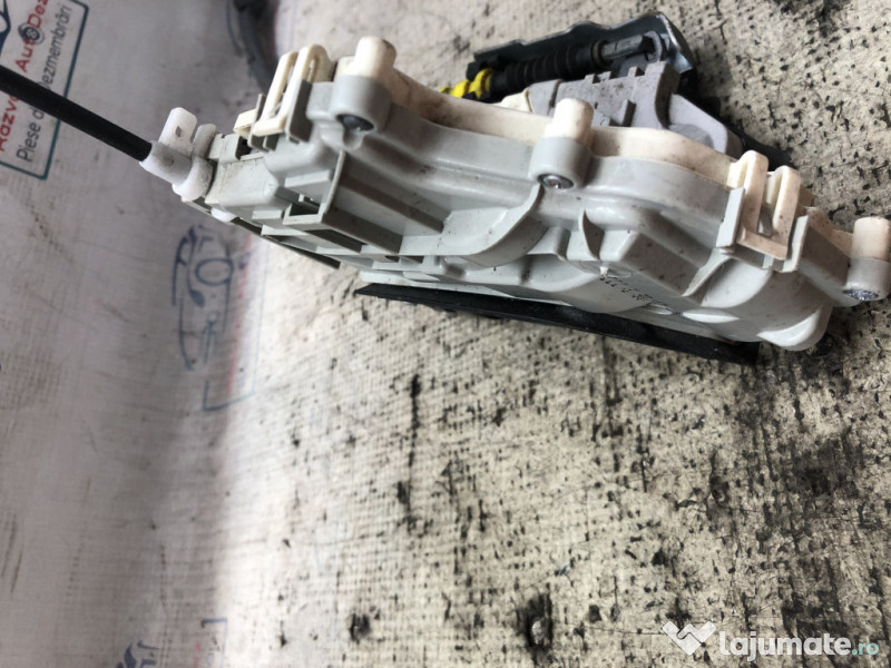 Broasca dreapta spate Audi A4 B9 2017