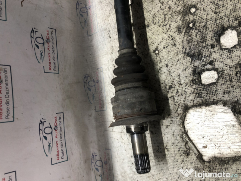 Planetara dreapta spate BMW X3 F25 2.0 Motorina 2015