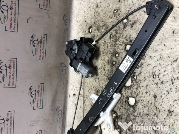 Macara geam stanga spate Volkswagen T-CROSS 2021