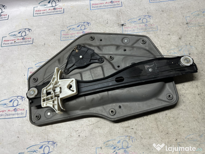 Macara geam stanga spate Skoda Superb 2 2010