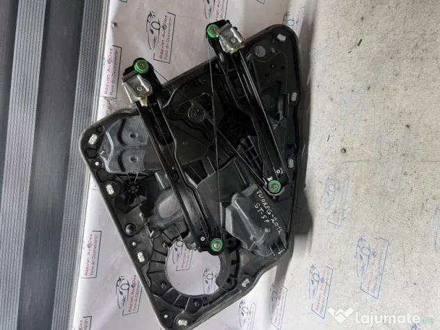Macara geam stanga spate Volkswagen Touareg 2012