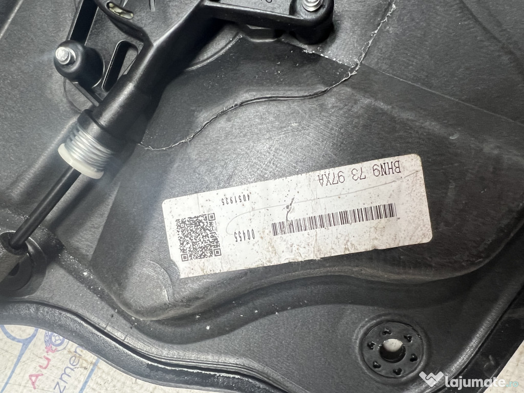 Macara geam stanga spate Mazda 3 2014