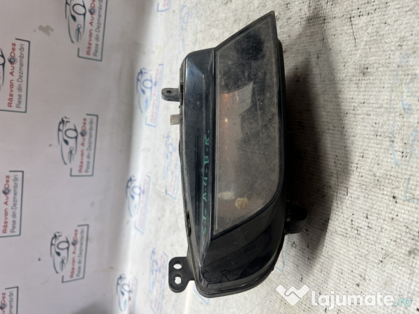 Proiector stanga Audi A4 B8 2014