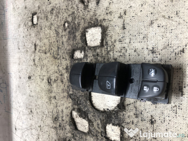 Butoane geamuri electrice Nissan Qashqai 2015