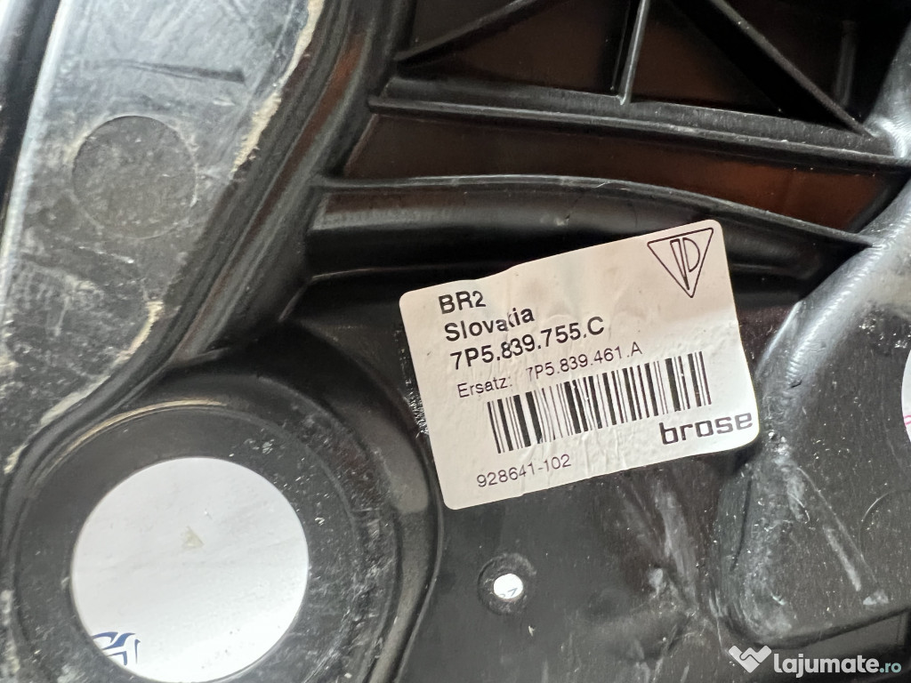 Macara geam stanga spate Porsche Cayenne 2012