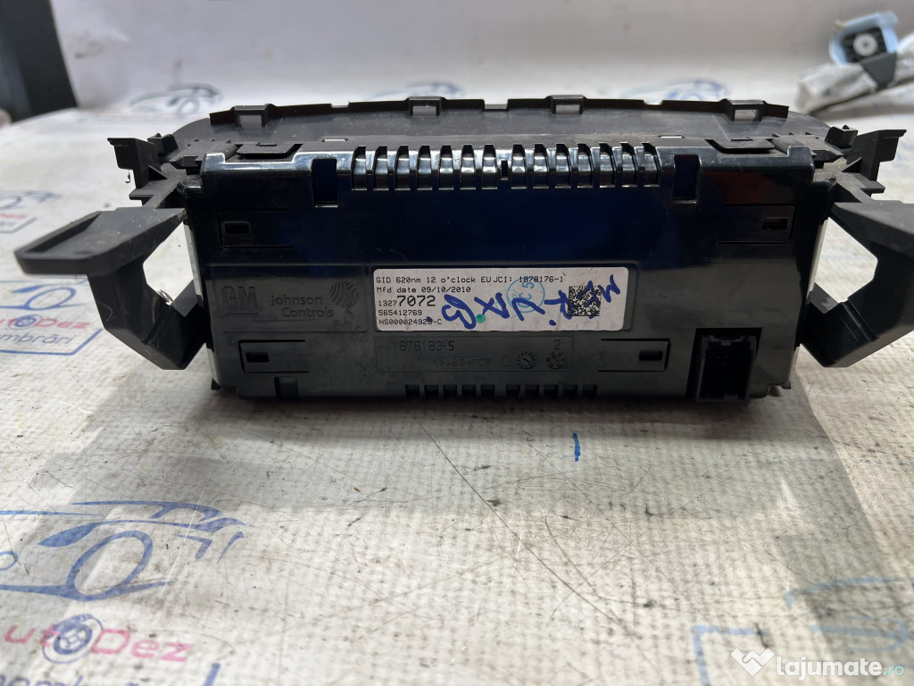 Ceas digital Opel Meriva 2010