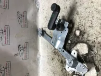 Macara geam stanga spate Renault Clio 4 2016