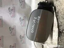 Usita rezervor Skoda Octavia 3 2015