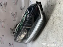 Far Dreapta Halogen Volkswagen Sportsvan 2014