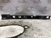 Suport central bara spate Volkswagen Golf 5 2006