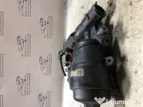 Carcasa filtru ulei Audi A8 D4 3.0 Motorina 2012