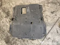 Scut motor plastic Dacia Sandero 2 0.9 Benzina 2015